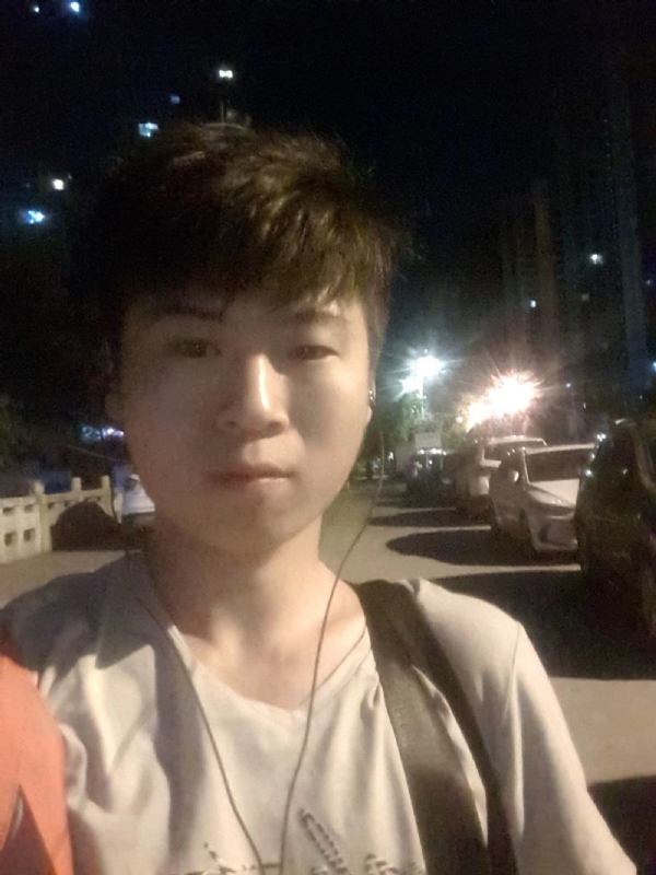 流星的瞬间的第一张照片--漳平相亲网