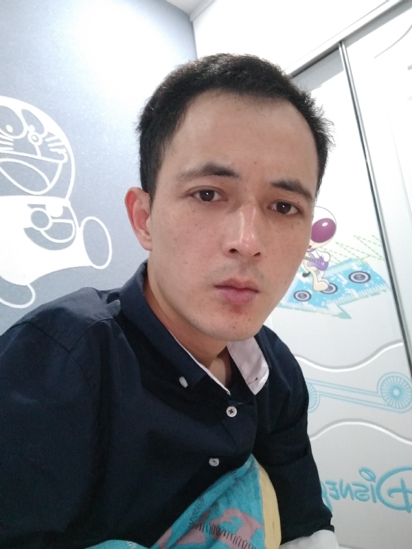 容晨的第一张照片--漳平相亲网