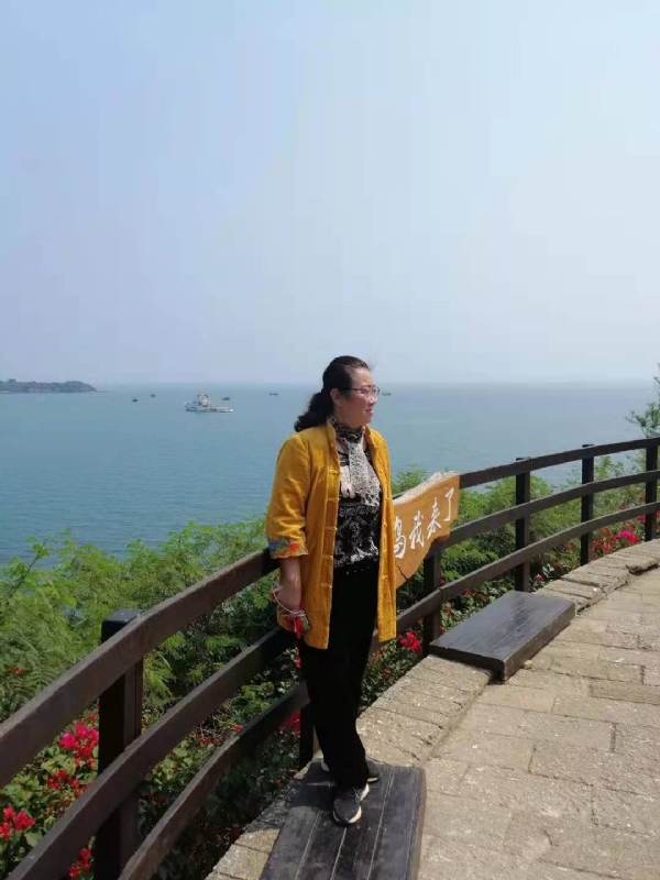 曦若半秋的第一张照片--漳平相亲网