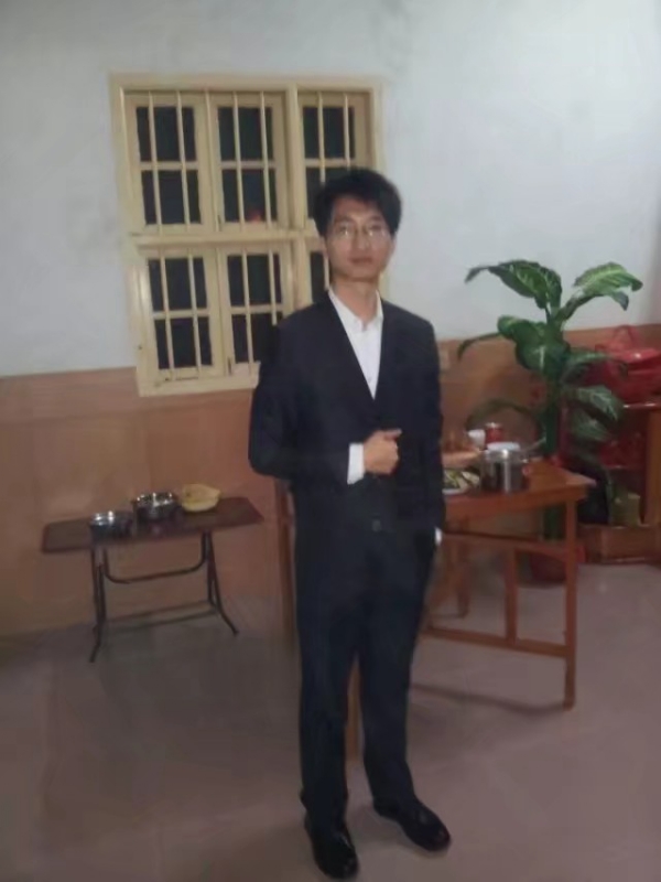 潇湘剑雨的第一张照片--漳平相亲网