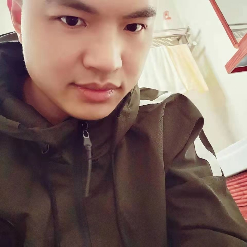 高大上的宅男的第二张照片--漳平相亲网
