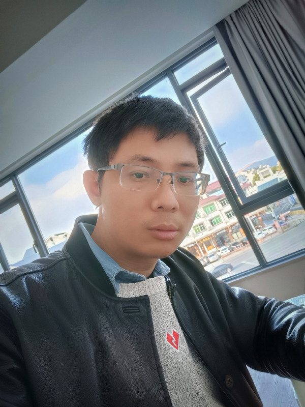 也许只是缺少一个拥抱的第二张照片--漳平相亲网