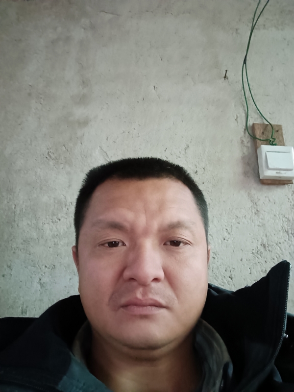 兰成龙的第三张照片--漳平相亲网